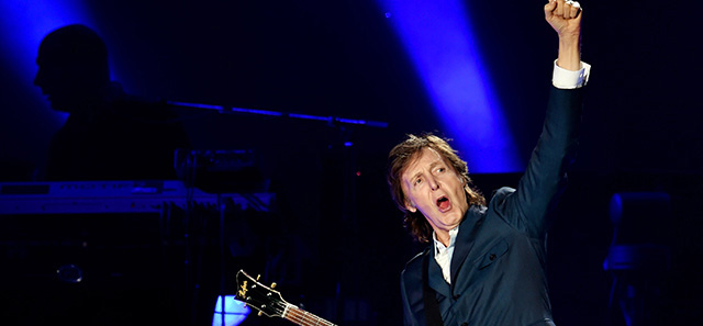 SAN DIEGO, CA - SEPTEMBER 28: Musician Paul McCartney performs at PETCO Park on September 28, 2014 in San Diego, California. (Photo by Kevin Winter/Getty Images)