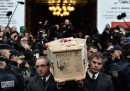 Un altro giorno di funerali a Parigi