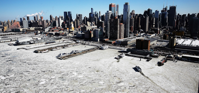 Una vista del fiume Hudson e di Manhattan, il 20 febbraio 2015. (Spencer Platt/Getty Images)