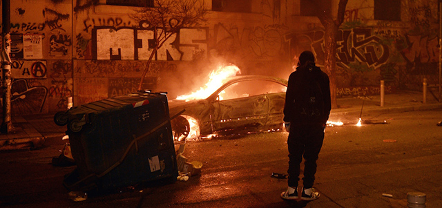 Le proteste ad Atene contro il governo