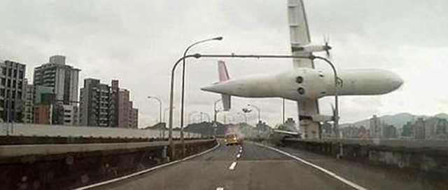 Un aereo è precipitato a Taiwan