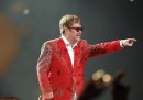 Il Movimento 5 Stelle chiede le scuse di Elton John