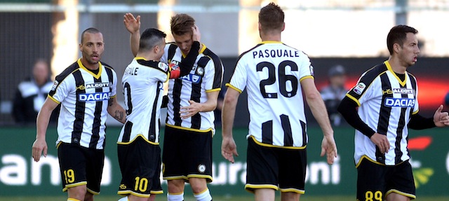 UDINE, ITALY - MARCH 08: Antonio Di Natale of Udinese Calcio celebrates after scoring his team's first goal during the Serie A match between Udinese Calcio and Torino FC at Stadio Friuli on March 8, 2015 in Udine, Italy. (Photo by Dino Panato/Getty Images)