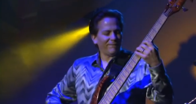 È morto a 59 anni Mike Porcaro, bassista nella band dei Toto