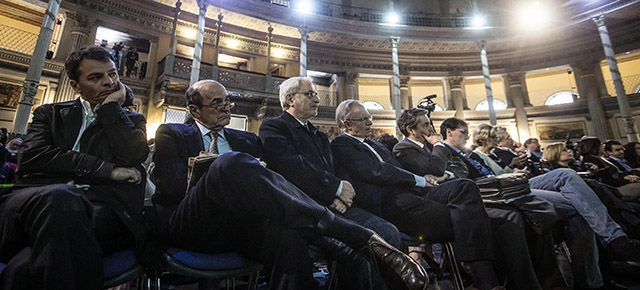 Un momento della convention della minoranza del Partito Democratico, "A sinistra nel Pd, per la democrazia e il lavoro: l'Italia puÚ farcela". Roma 21 marzo 2015. ANSA/ANGELO CARCONI