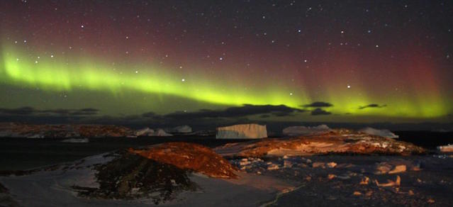 Una foto dell'aurora boreale vista dalla stazione cinese di Zhongshan, in Antartide.
(Xinhua/Wang Gangyi)