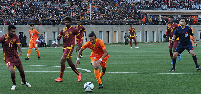 Una fase della partita tra Bhutan e Sri Lanka, disputata il 17 marzo 2015 a Thimphu, la capitale del Bhutan (STR/AFP/Getty Images)