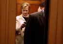 Il caso delle email di Hillary Clinton continua