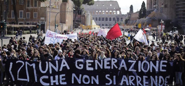 La manifestazione degli studenti a Roma, 12 marzo 2015.
(Vincenzo Livieri - LaPresse)