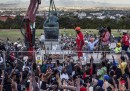 La rimozione della statua di Cecil Rhodes in Sudafrica