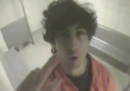 Il video di Dzhokhar Tsarnaev che mostra il dito medio
