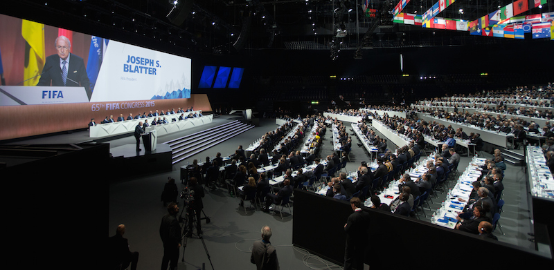 Joseph Blatter parla durante il 65imo Congresso FIFA a Zurigo, Svizzera. 29 maggio 2015 (Foto di Philipp Schmidli/Getty Images)