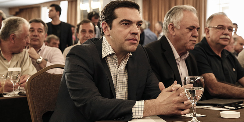 Il primo ministro greco Alexis Tsipras durante una riunione del comitato centrale di Syriza ad Atene, 23 maggio 2015 (AP Photo/Yorgos Karahalis)