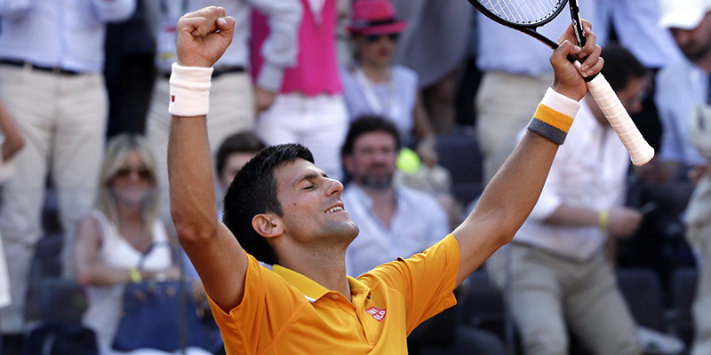 Novak Djokovic, dopo aver vinto la finale degli Internazionali BNL d'Italia (AP Photo/Alessandra Tarantino)