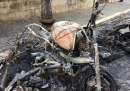 Hanno bruciato la moto del vice-ministro degli Esteri Lapo Pistelli
