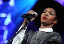 Lauryn Hill canta "Feeling Good" di Nina Simone