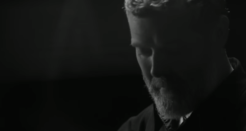 La nuova canzone, con video, di Glen Hansard: “Winning Streak”