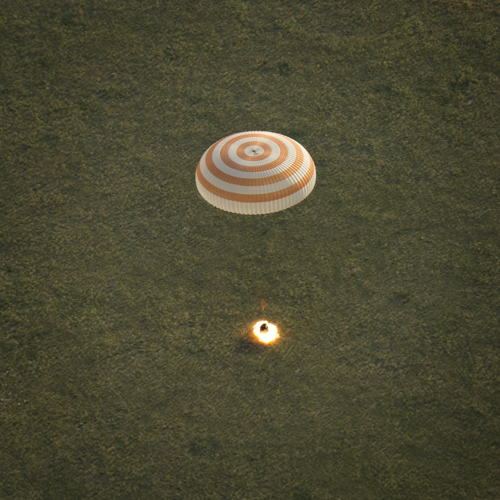 Expedition 43 Soyuz TMA-15M