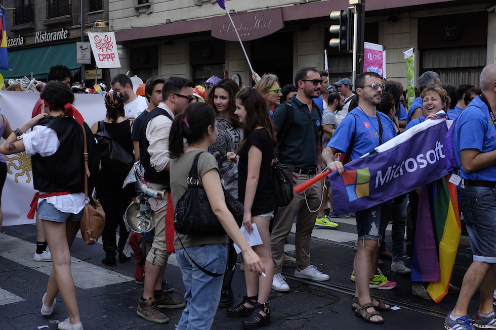 Le foto del Milano Pride Il Post