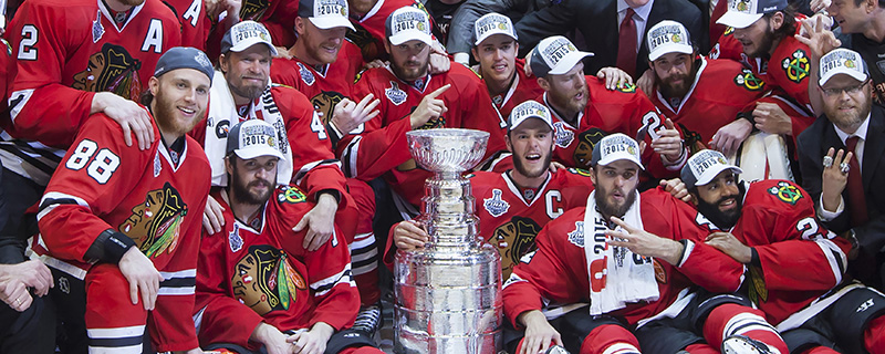 I Chicago Blackhawks hanno vinto la Stanley Cup, e il campionato di hockey su ghiaccio nordamericano
