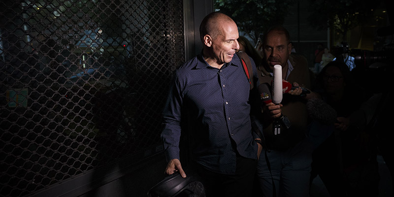 Yanis Varoufakis, Atene, 1 luglio 2015 (AP Photo/Daniel Ochoa de Olza)
