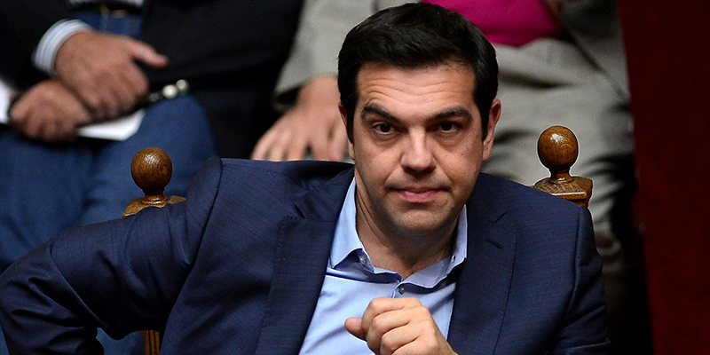 Alexis Tsipras nell'aula del Parlamento greco (LOUISA GOULIAMAKI/AFP/Getty Images)