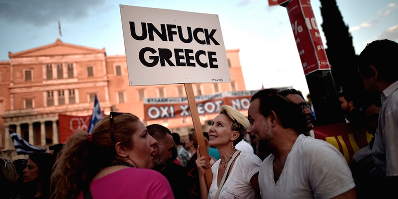 Una manifestazione per il No ad Atene. (ARIS MESSINIS/AFP/Getty Images)