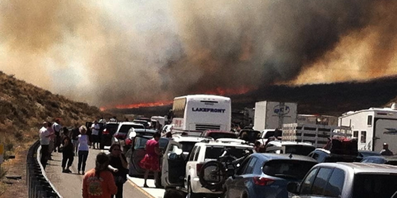 Le foto del grande incendio in California