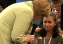 Merkel, la bambina, la Grecia, tutti noi