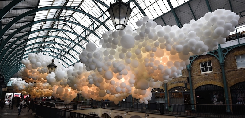 100 mila palloncini a Covent Garden