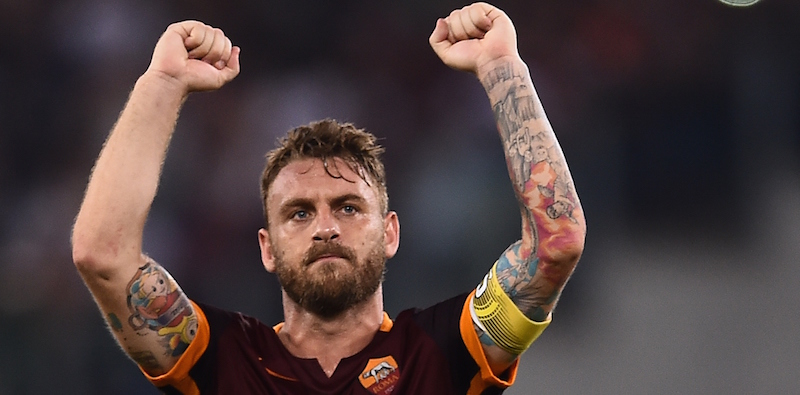 Daniele De Rossi festeggia la vittoria della Roma contro la Juventus. (FILIPPO MONTEFORTE/AFP/Getty Images)