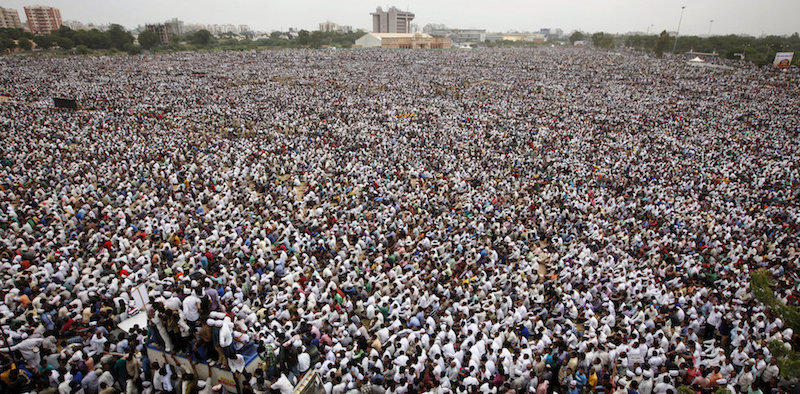 La grande manifestazione di martedì 25 agosto ad Ahmadabad. (AP Photo/Ajit Solanki)