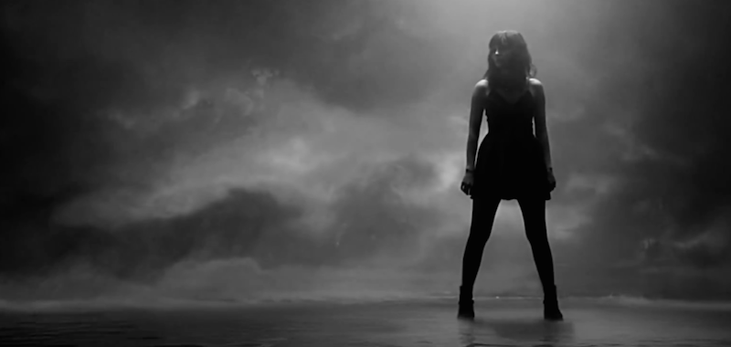 Il video del nuovo singolo dei Chvrches, Leave A Trace