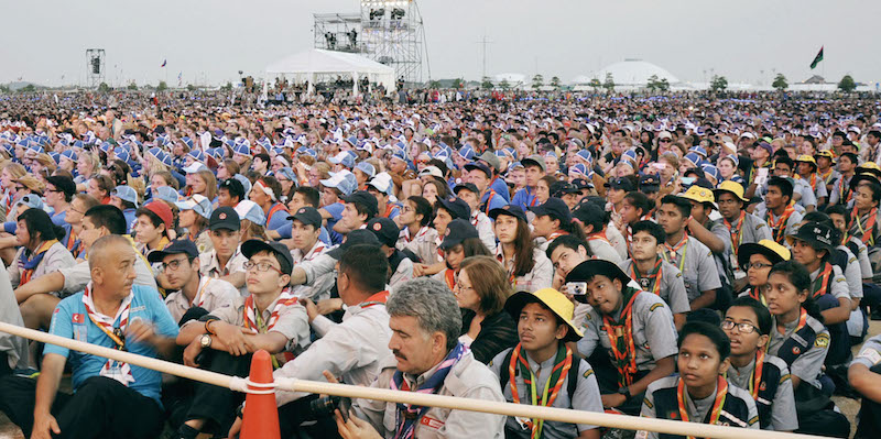 Un momento del raduno mondiale scout nella spiaggia di Kirara-hama beach a Yamaguchi, in Giappone, 29 luglio 2015. 
(Kyodo)