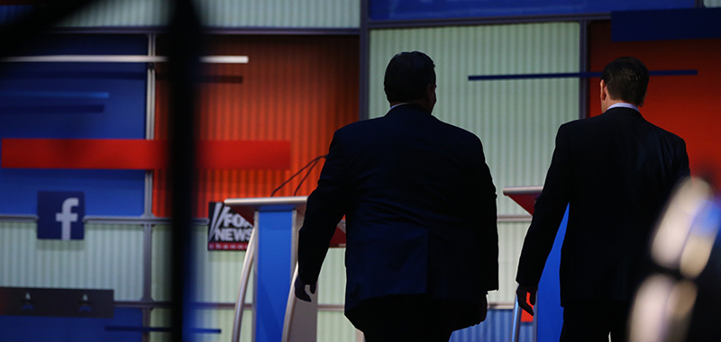 Da sinistra, di spalle, Chris Christie e Marco Rubio. (AP Photo/Andrew Harnik)