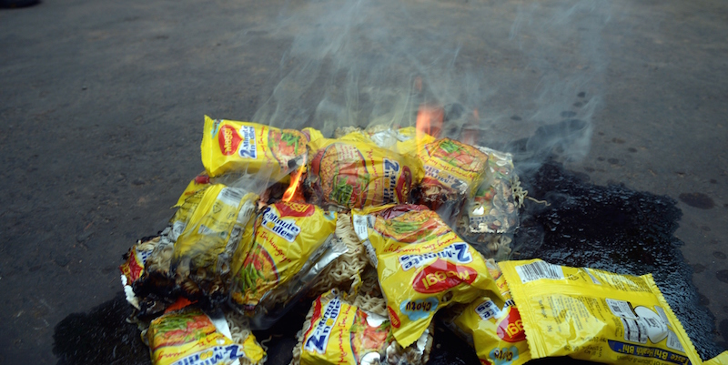 Sacchetti di noodle Maggi. (DIBYANGSHU SARKAR/AFP/Getty Images)