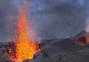 Le foto dell'eruzione del vulcano Piton de la Fournaise sull'isola di La Réunion
