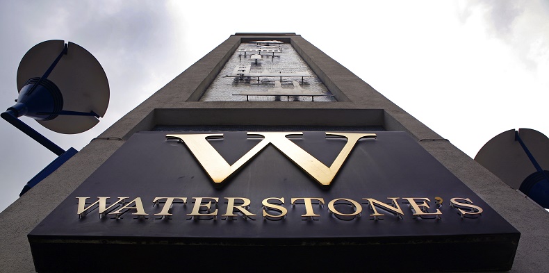 Una dei negozi di Waterstone's a Londra (Newscast Limited via AP Images)