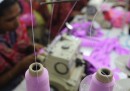 Cos'è cambiato in Bangladesh dopo la strage nella fabbrica di indumenti di Dacca