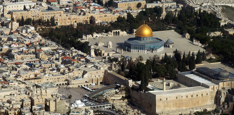 Una veduta aerea della città vecchia di Gerusalemme (MARINA PASSOS/AFP/Getty Images)