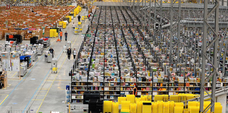 Una sede di Amazon, a Peterborough, in Inghilterra
(ANDREW YATES/AFP/Getty Images)