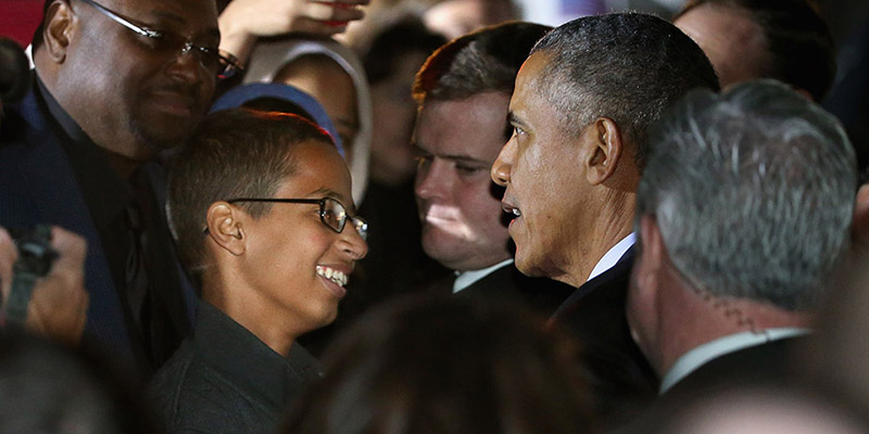 Barack Obama e Ahmed Mohamed, 19 ottobre 2015 (Chip Somodevilla/Getty Images)