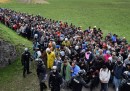 Ora ci sono migliaia di migranti in Slovenia