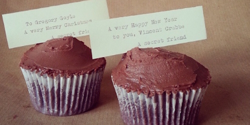 I pasticcini al cioccolato preparati da Hermione in Harry Potter e la Camera dei segreti. 
(The Little Library Café)