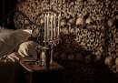 Airbnb offre di passare la notte nelle catacombe di Parigi, ad Halloween