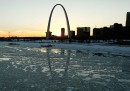 Il grande arco di St. Louis ha 50 anni
