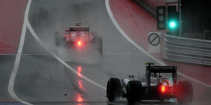 Le qualifiche del Gran Premio di Formula 1 degli Stati Uniti sono state rimandate per la troppa pioggia: si faranno oggi alle 15, ora italiana