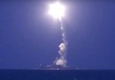 I primi bombardamenti navali russi in Siria