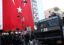 La polizia turca ha occupato le sedi di due tv