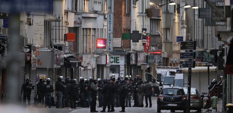 La polizia a Saint-Denis
(KENZO TRIBOUILLARD/AFP/Getty Images)